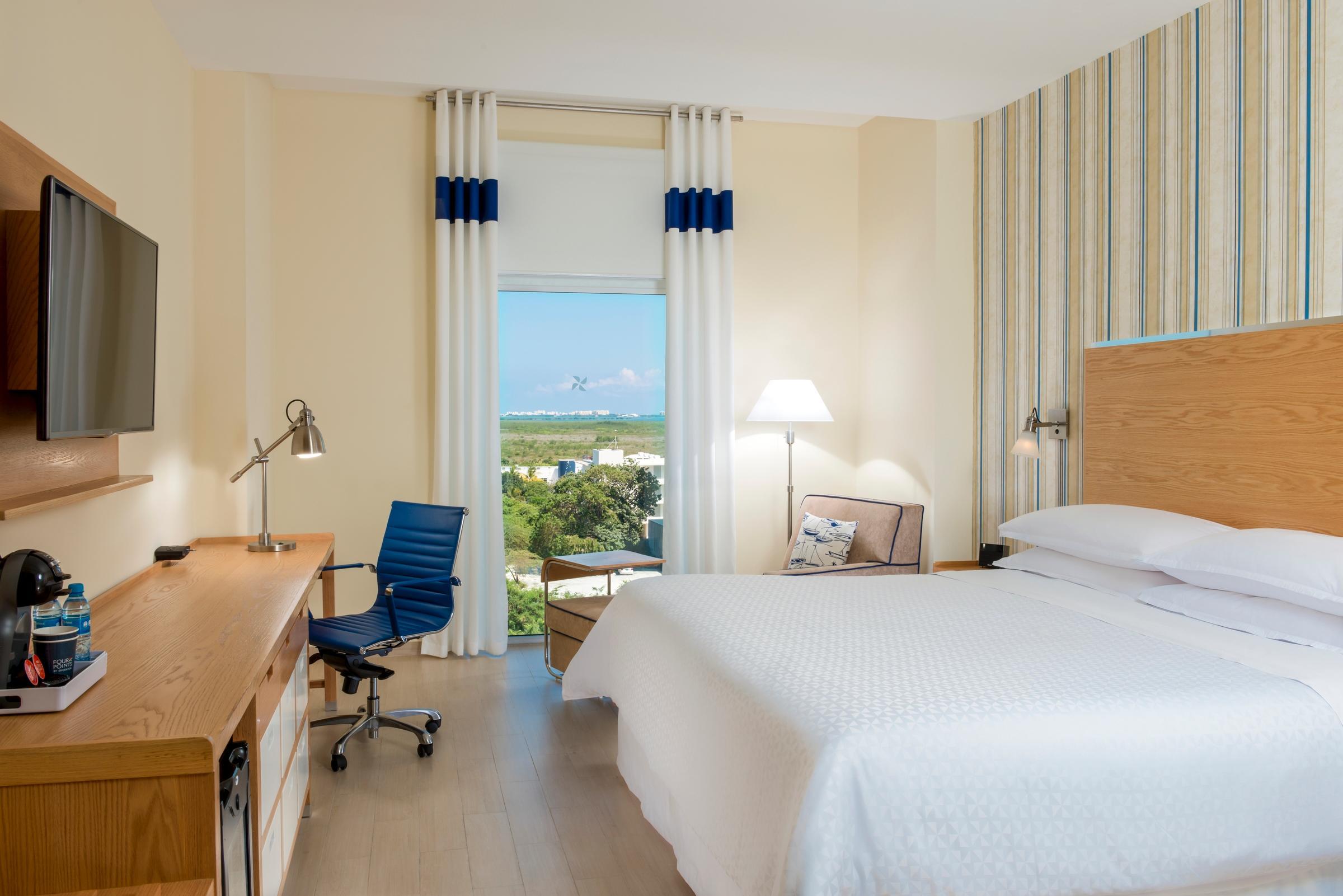 Four Points By Sheraton Cancun Centro Exterior photo