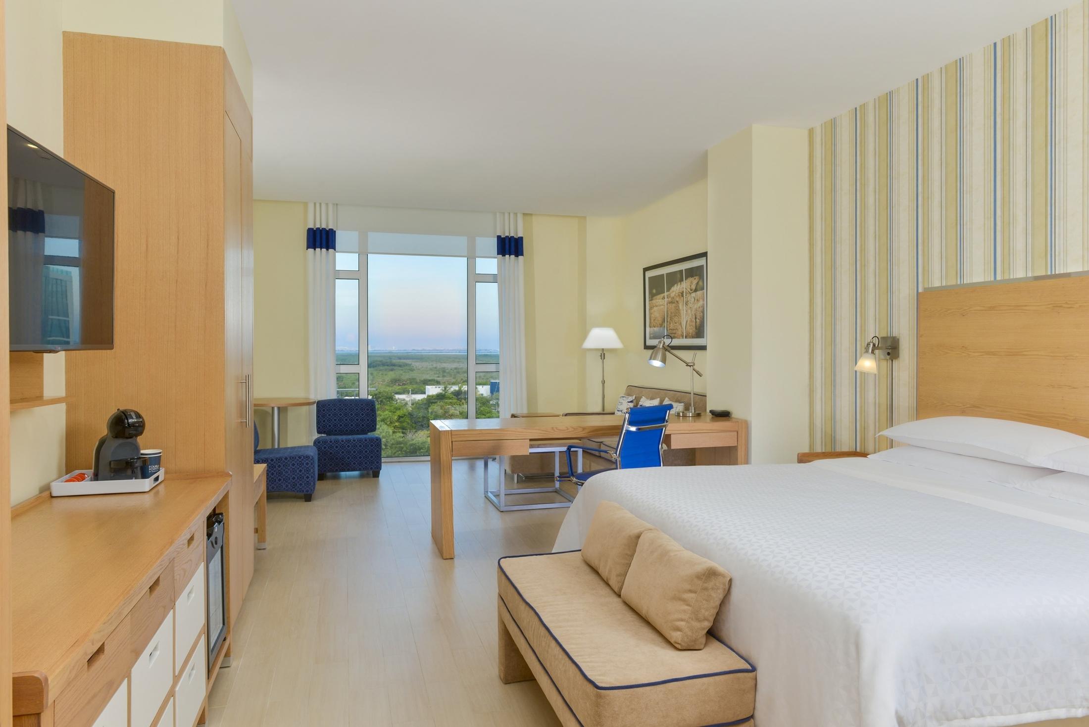 Four Points By Sheraton Cancun Centro Exterior photo