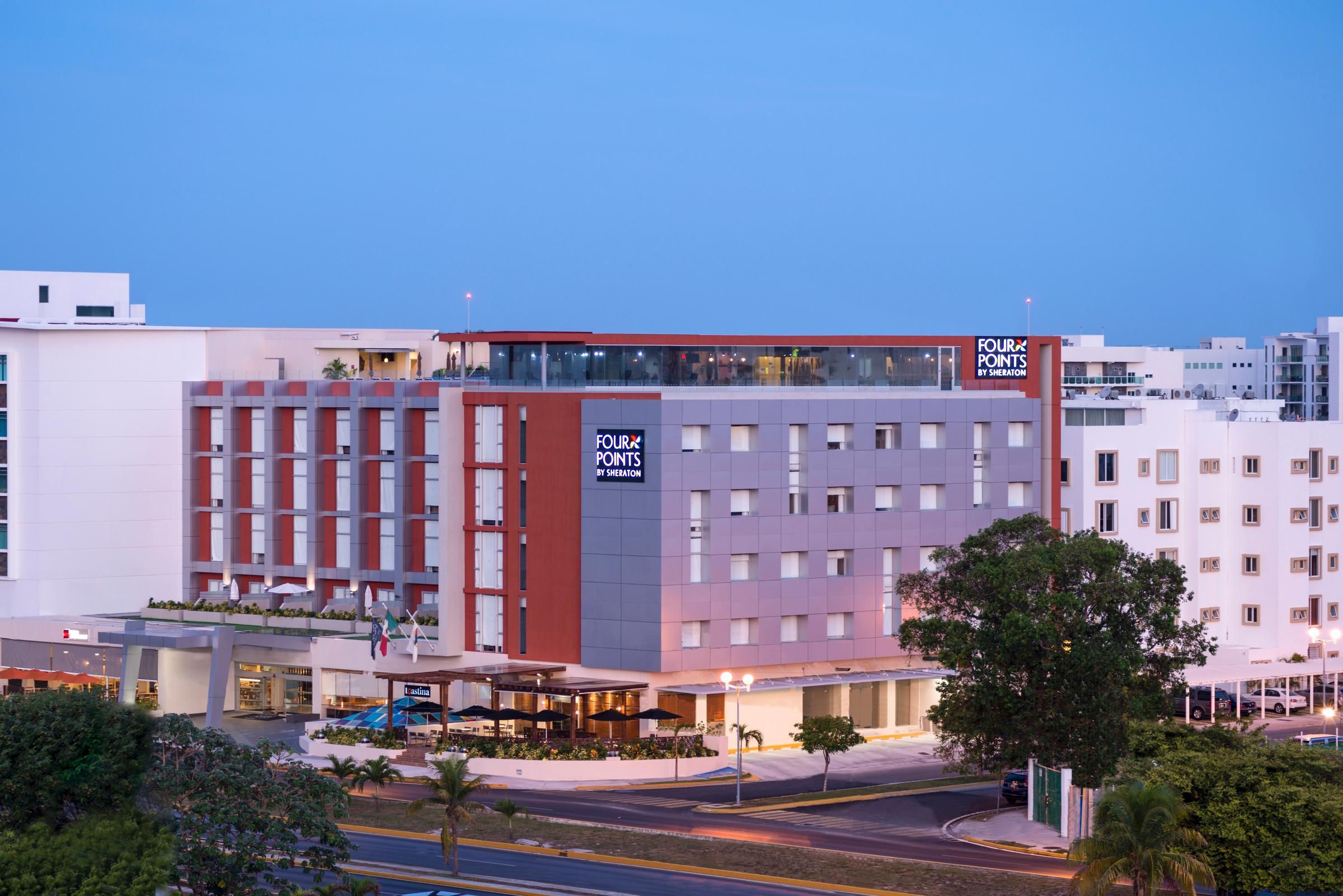 Four Points By Sheraton Cancun Centro Exterior photo