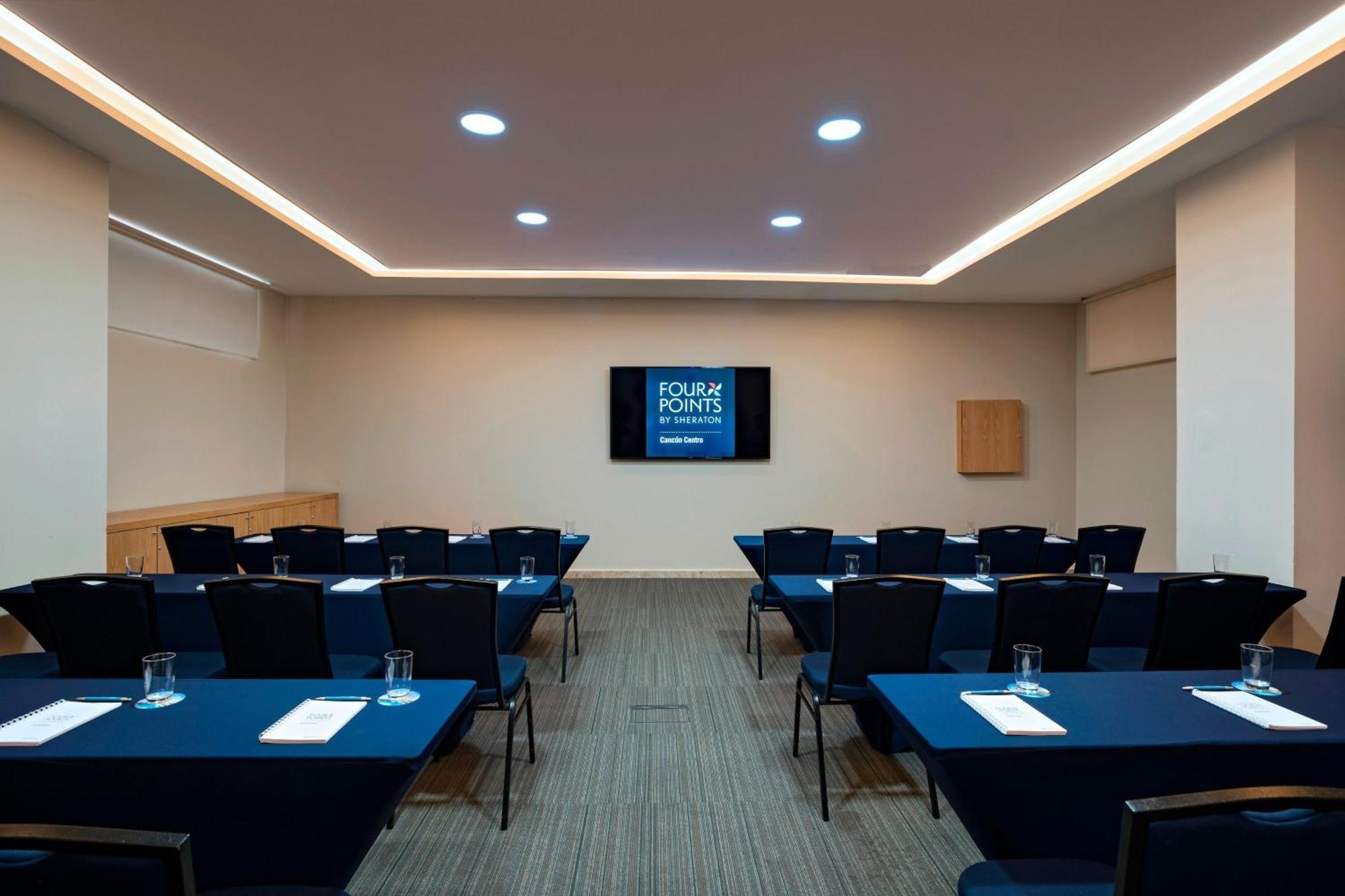 Four Points By Sheraton Cancun Centro Exterior photo