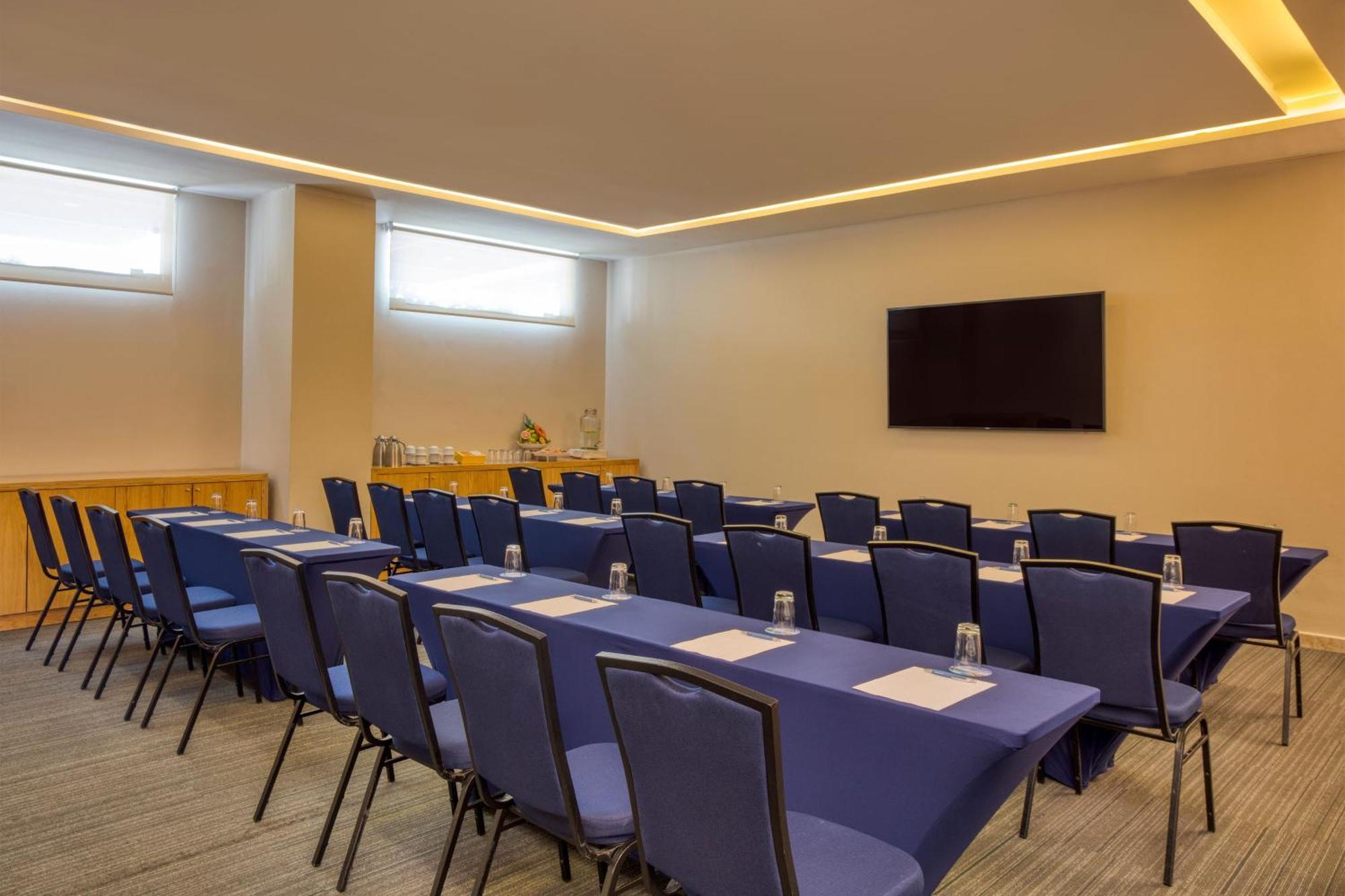 Four Points By Sheraton Cancun Centro Exterior photo