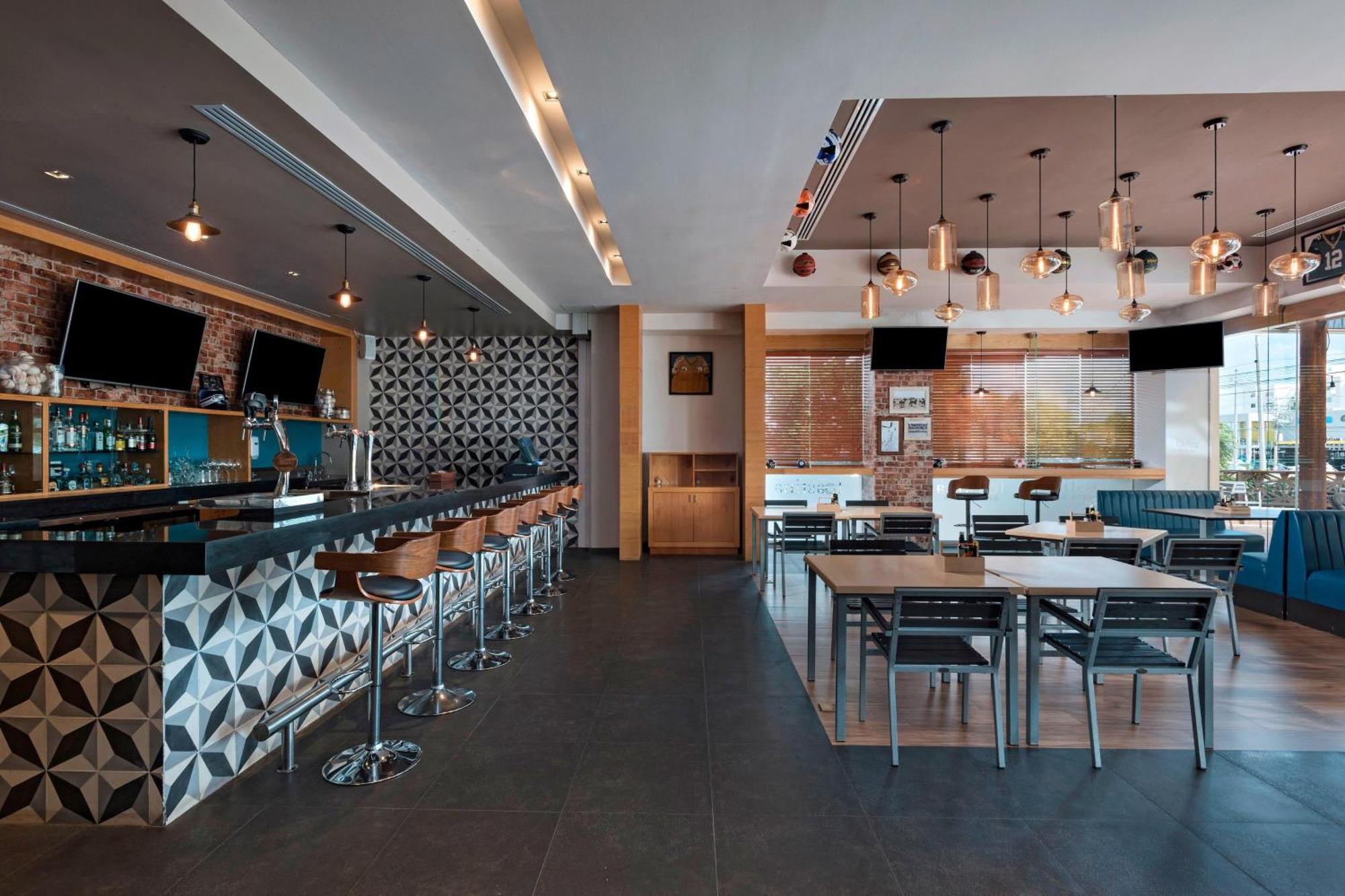 Four Points By Sheraton Cancun Centro Exterior photo